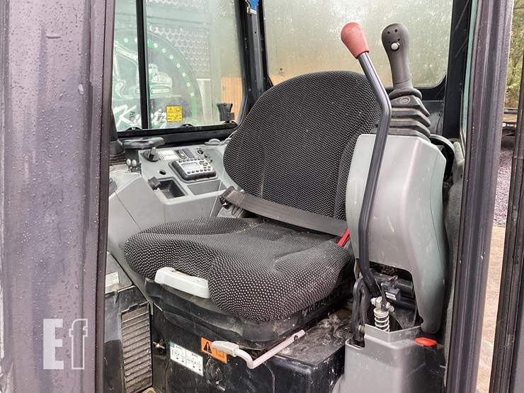 2021-bobcat-e35i-image-16