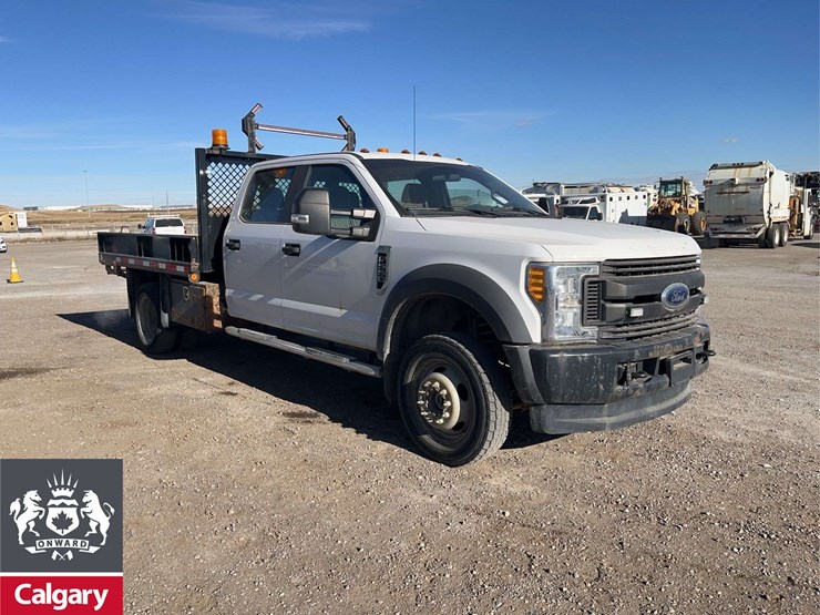 2017-ford-f550-image-6