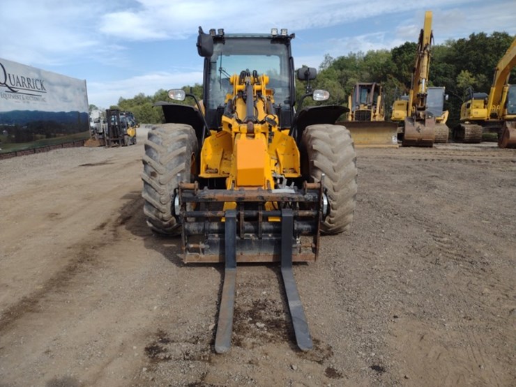 jcb-tm420-image-2