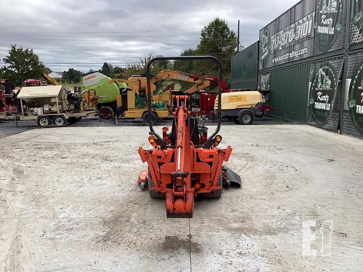 2008-kubota-bx24-image-3