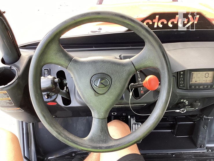 2014-kubota-rtv-x900-image-11