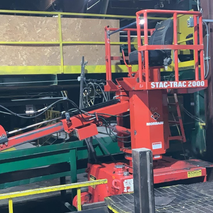 #160 • Morbark Stac-Trac 2000