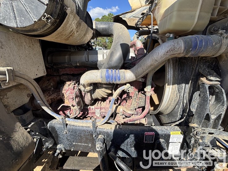 2017-mack-chu613-image-15