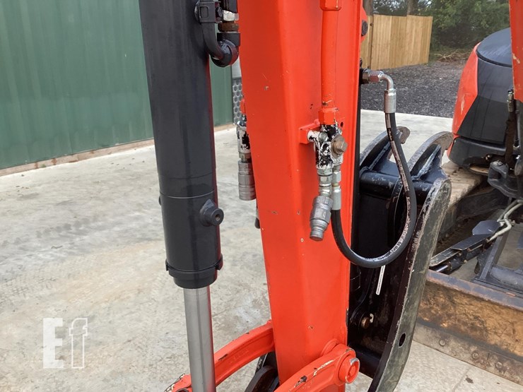 2021-kubota-u55-5-image-11