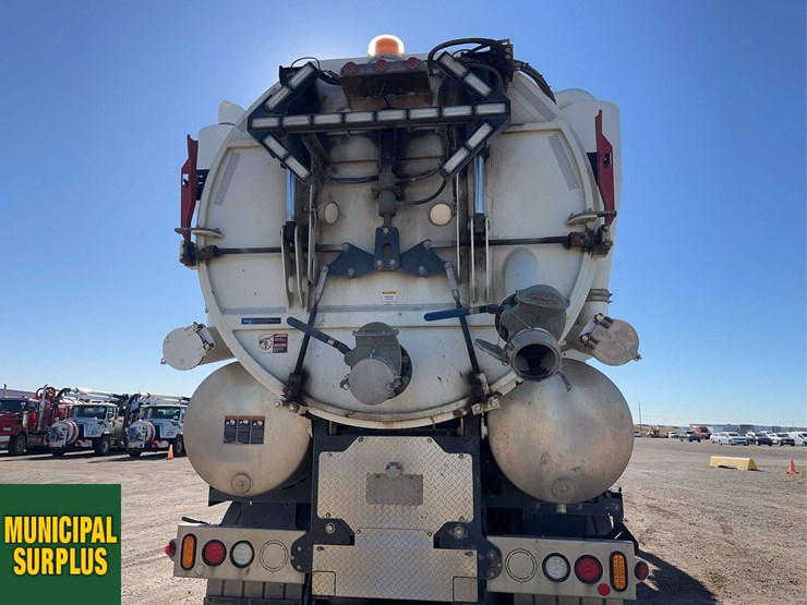 2015-western-star-4700-image-19