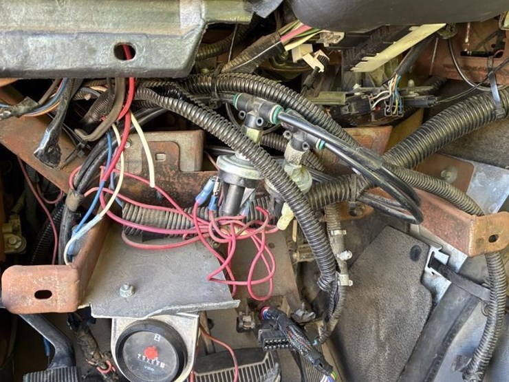 2008-ford-e350-image-16