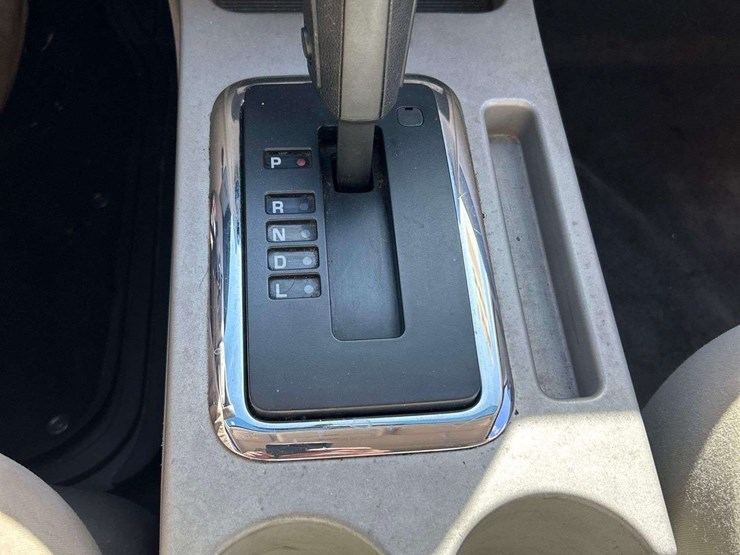 2012-ford-escape-xlt-image-19