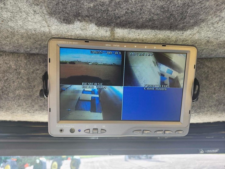 2018-agchem-9300b-terragator-image-30