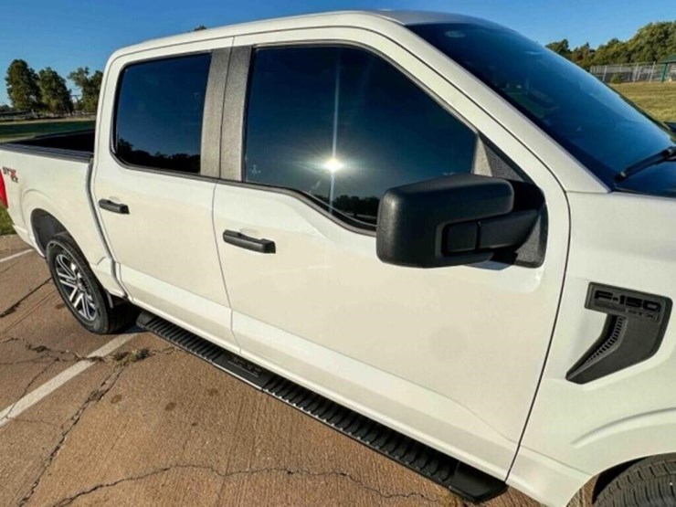 2023-ford-f150-image-40