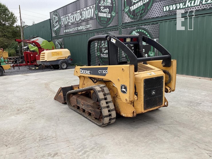 2005-deere-ct322-image-2