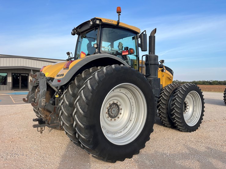 2017-challenger-1042-image-11