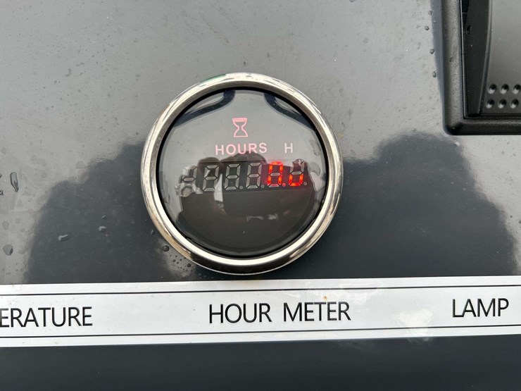 2025-sdlanch-sdll60-stand-on-loader-image-6