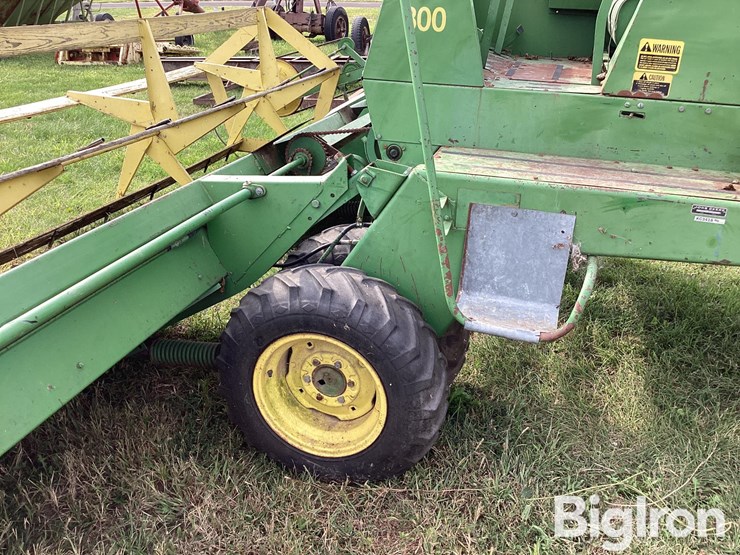 1978-john-deere-800-image-10