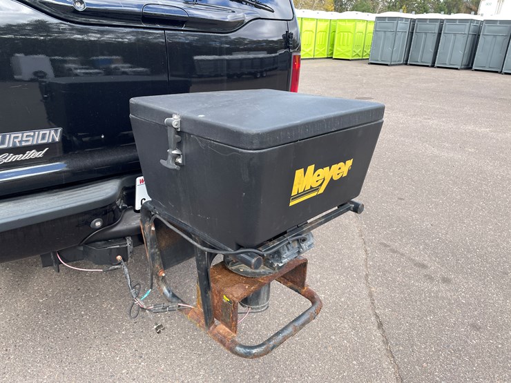 2003-ford-excursion-image-43