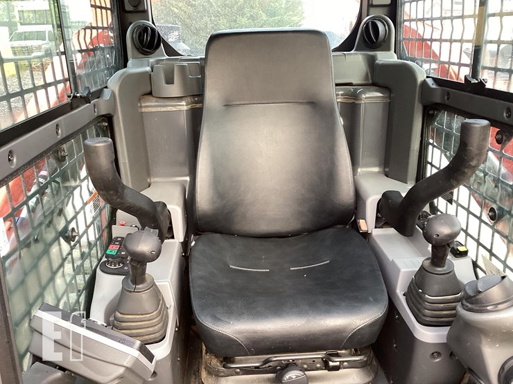 2024-kubota-svl75-3-image-14