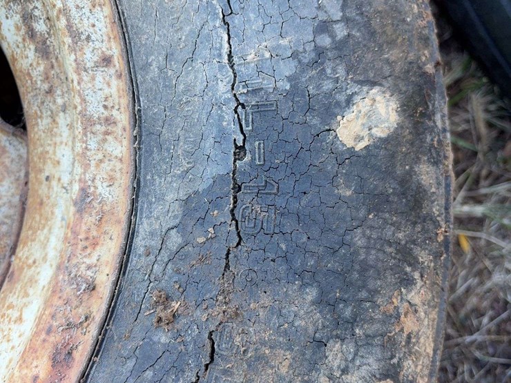 4-11-15-implement-tires-and-rims-image-3