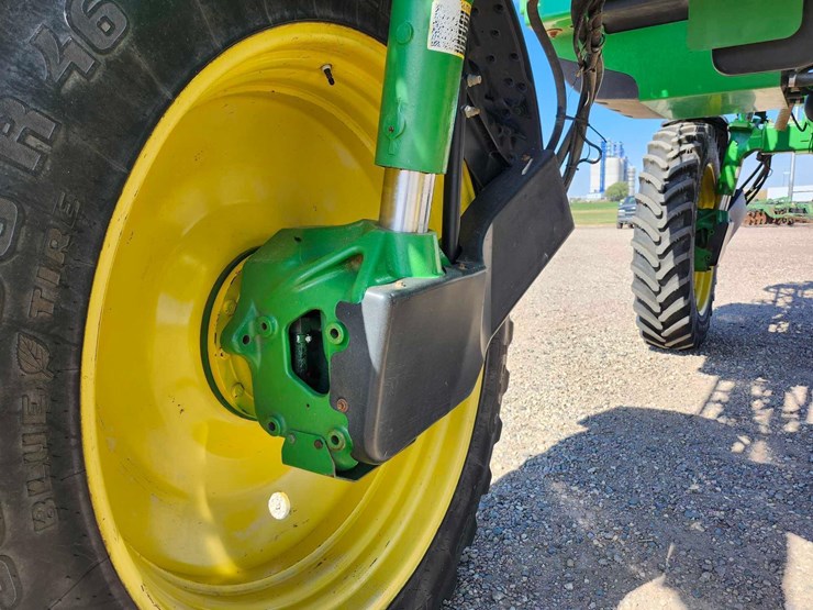 2010-john-deere-4830-image-43