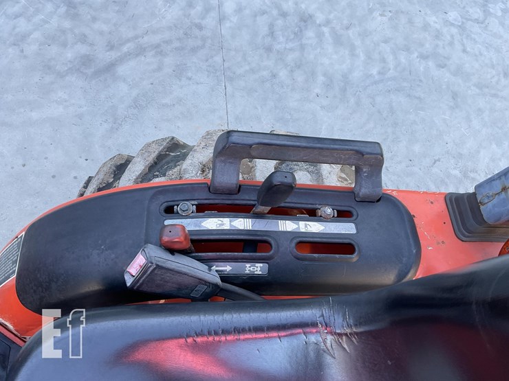 2006-kubota-b7610-image-14