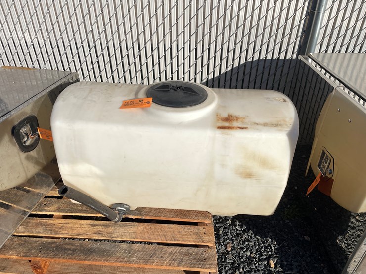 #5676-•-50-gallon-poly-tank-image-1