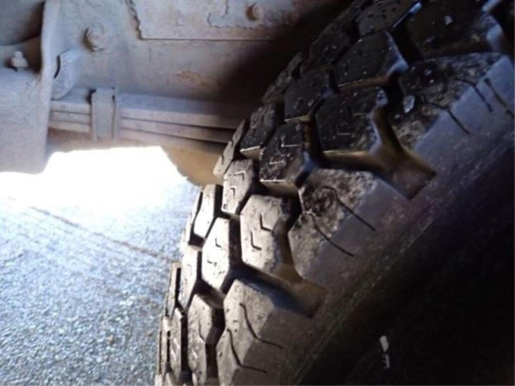 2008-freightliner-mt55-image-74