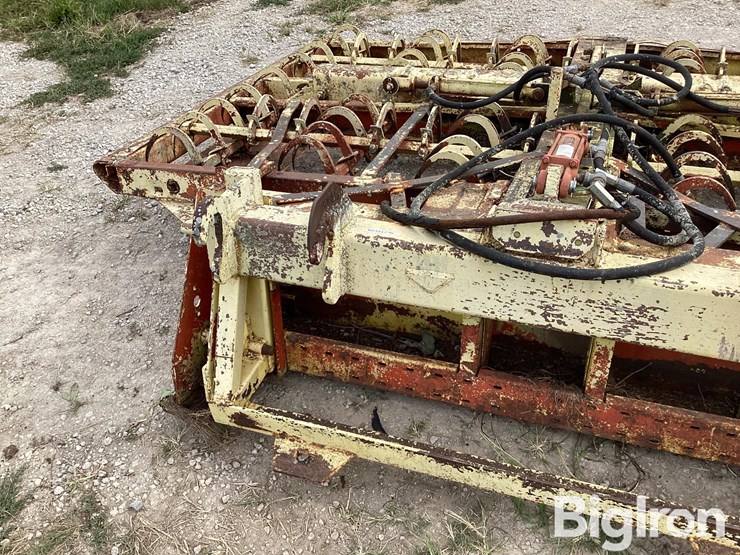 small-bale-accumulator-image-12