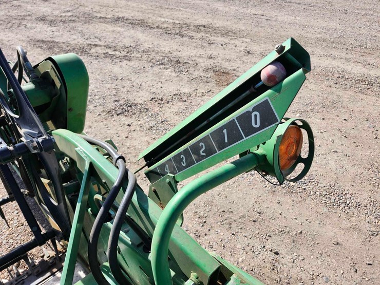 john-deere-920-image-12