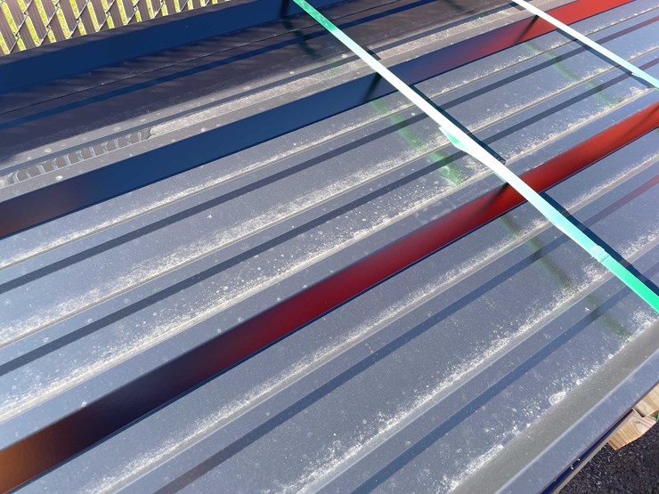 #14109-•-28-gauge-painted-r-panel-profile-steel-siding-(o6)-image-2