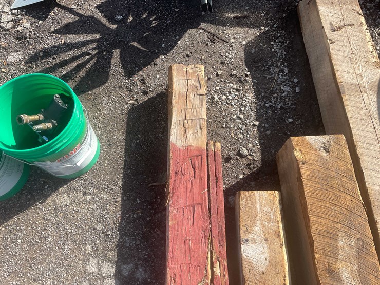 #14042-•-old-barn-beam-axe-cut-(o4)-image-15