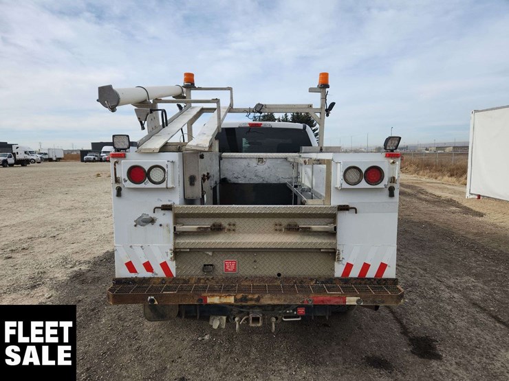 2017-ford-f350-image-23