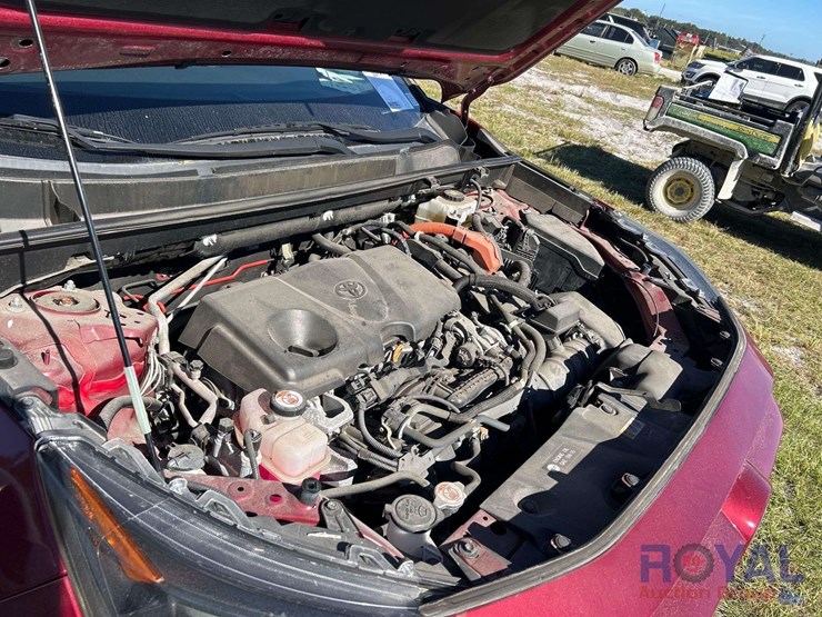 2019-toyota-rav4-image-7