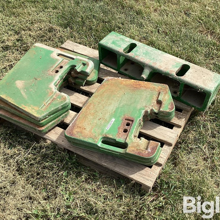 John Deere Front Tractor Weights & Bracket