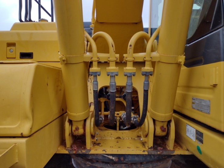 komatsu-pc240-lc-11-image-21