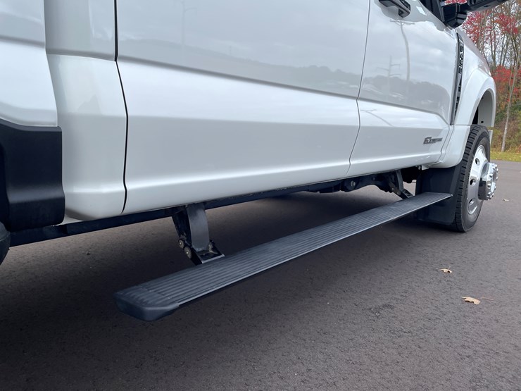 2023-ford-f450-platinum-image-41