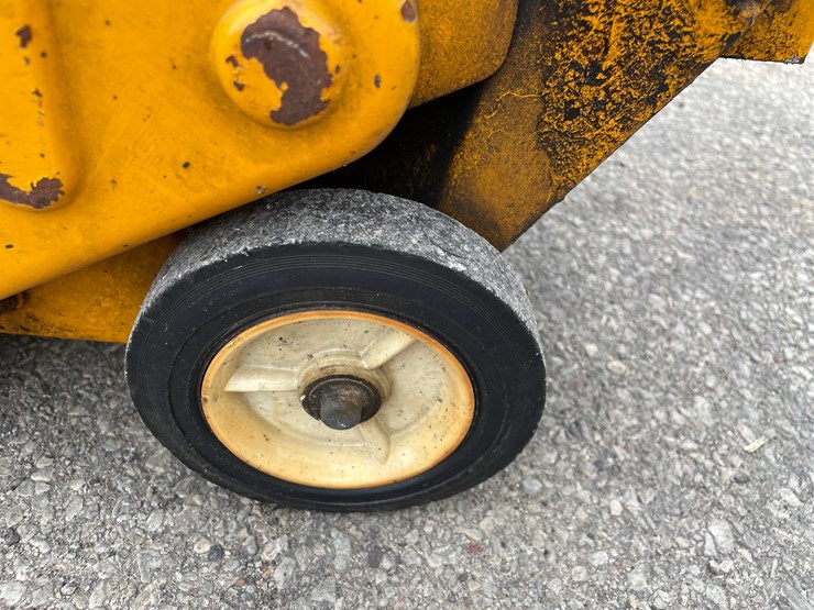 #14032-•-mtd-3/21-snowblower-(o4)-image-14