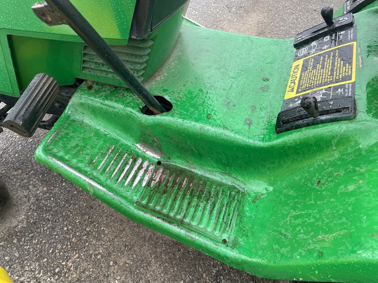 john-deere-180-image-13