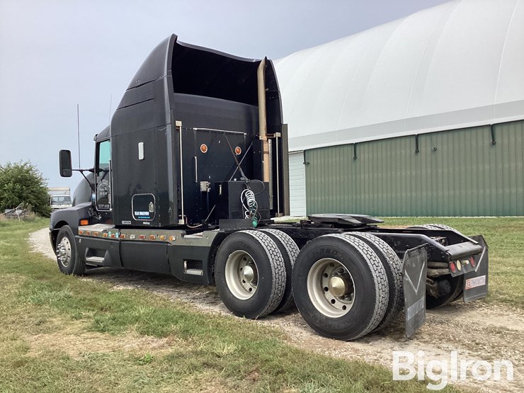 1996-kenworth-t600-image-7