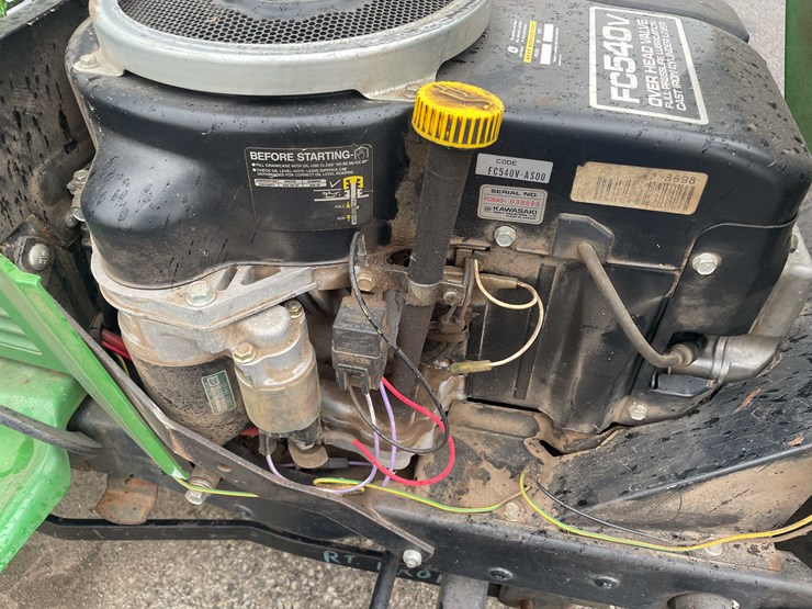 john-deere-180-image-24