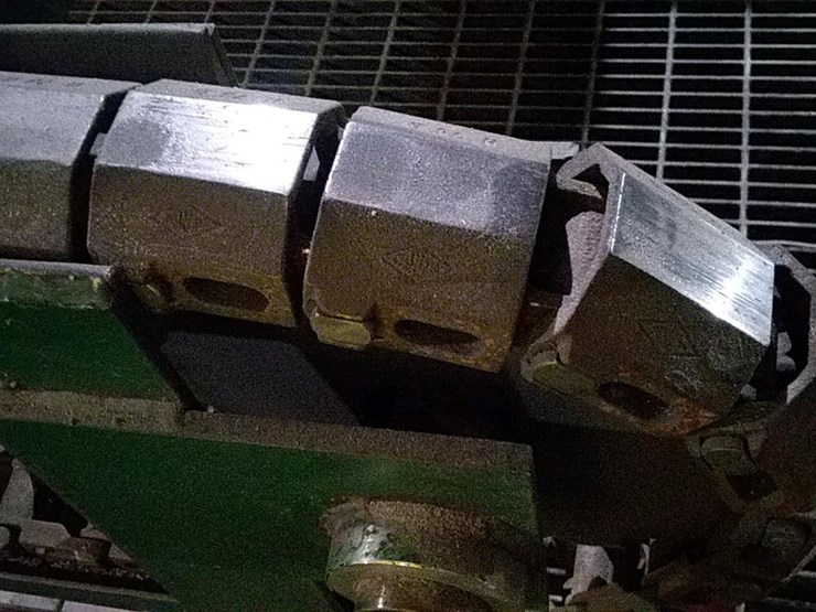 #147-•-4-strand-green-chain-image-4