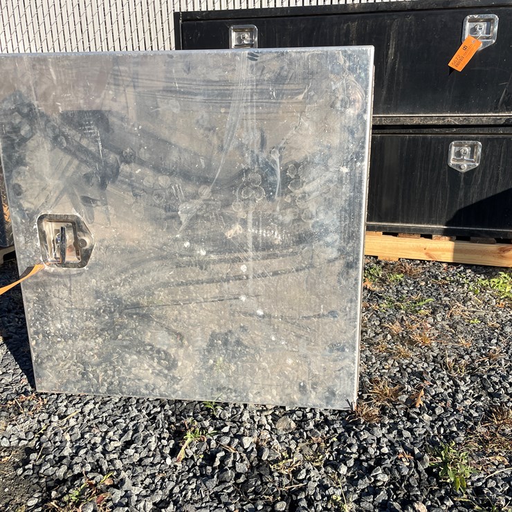 #5673 • Unused Protech Truck Mount Toolbox