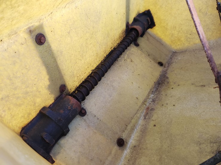 john-deere-7000-image-2