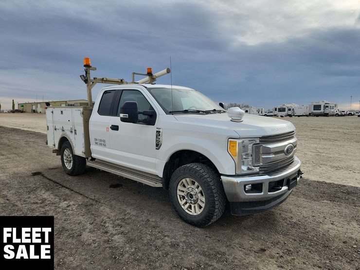 2017-ford-f350-image-2