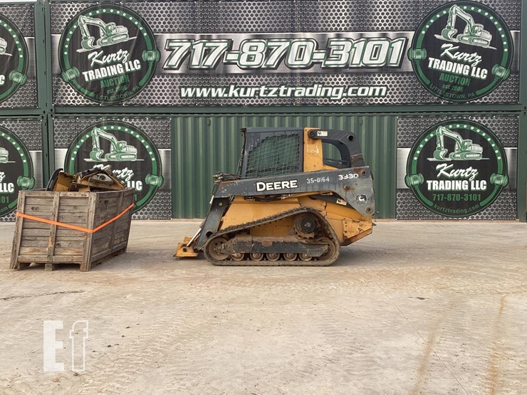 2010-deere-333d-image-1