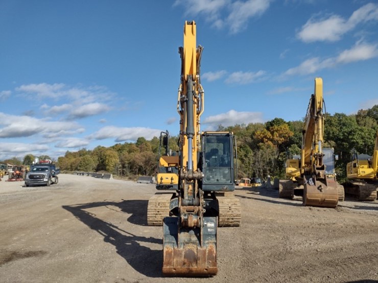 hyundai-hx140-lc-image-2