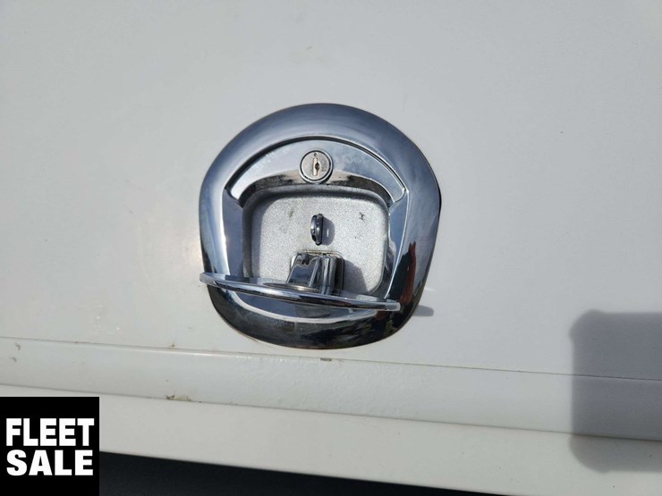 2016-ram-2500-slt-image-35