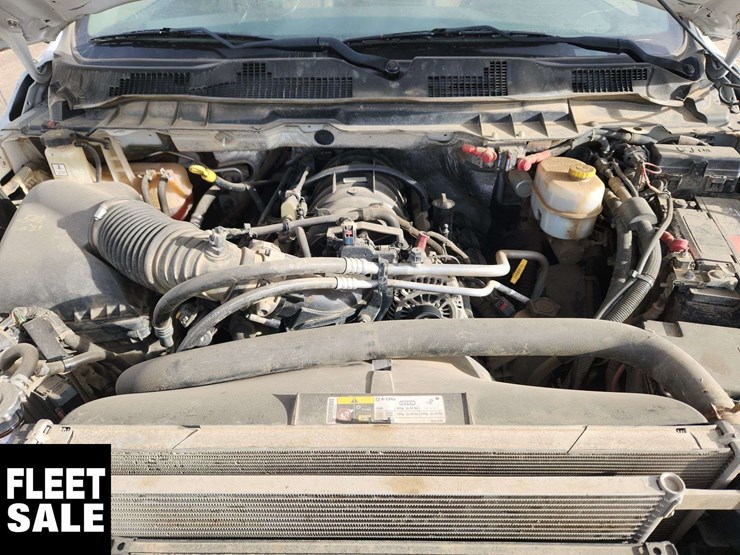 2017-ram-3500-4x4-s/a-cab-&-chassis-image-22