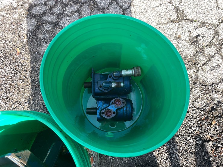 #14043-•-hydraulic-motors-(o4)-image-2