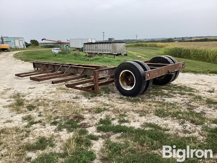 homemade-round-bale-hay-trailer-image-7