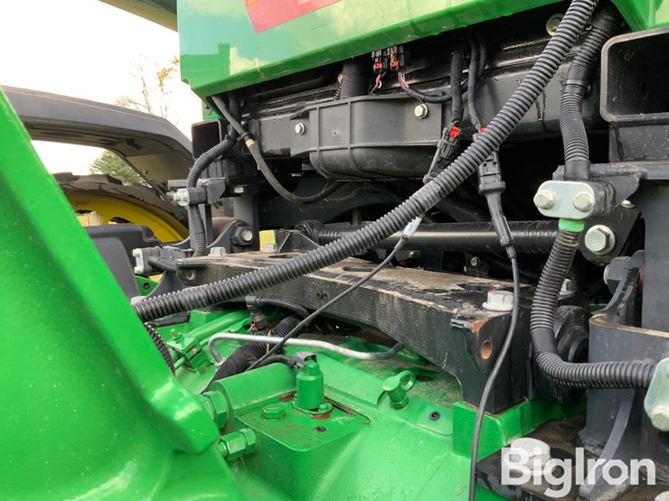 2021-john-deere-8rx-410-image-17