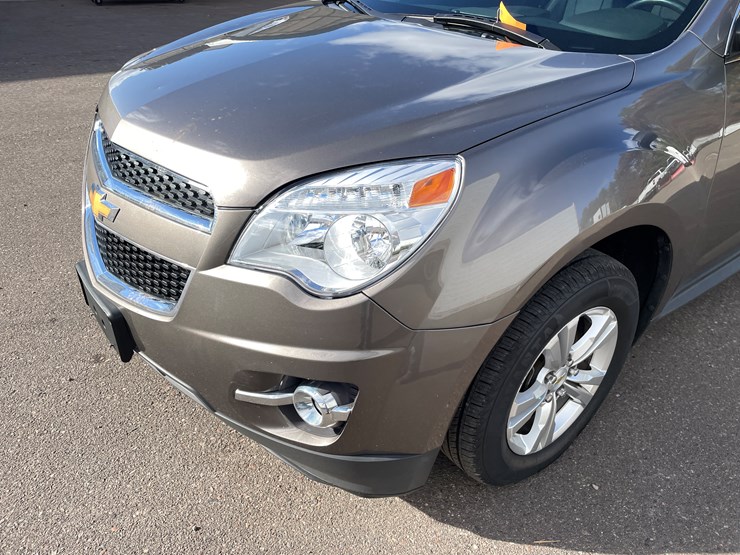 2012-chevrolet-equinox-lt-image-9