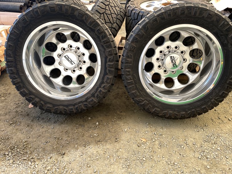 dodge-ram-4500-image-3